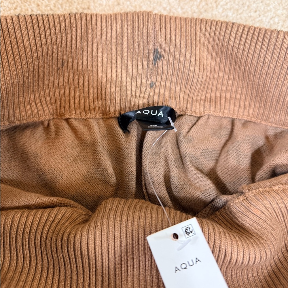 NWT Aqua Tan and Black Leopard Print Joggers size medium - Picture 8 of 8